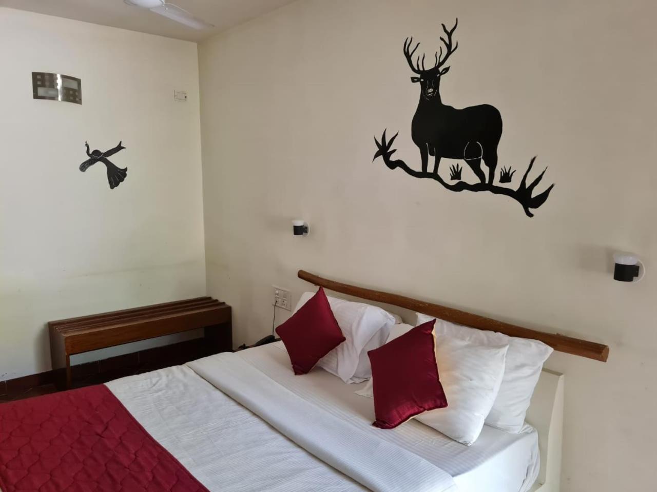 The Country Club Wildlife Resorts บันดีปูร์ ภายนอก รูปภาพ