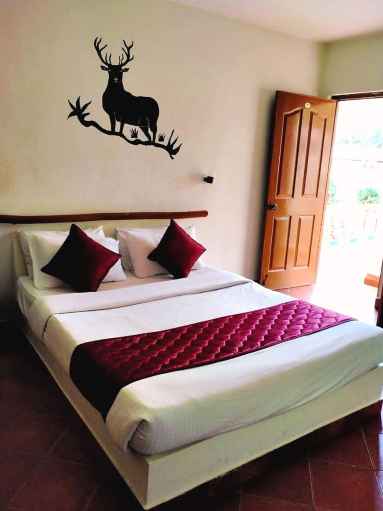 The Country Club Wildlife Resorts บันดีปูร์ ภายนอก รูปภาพ