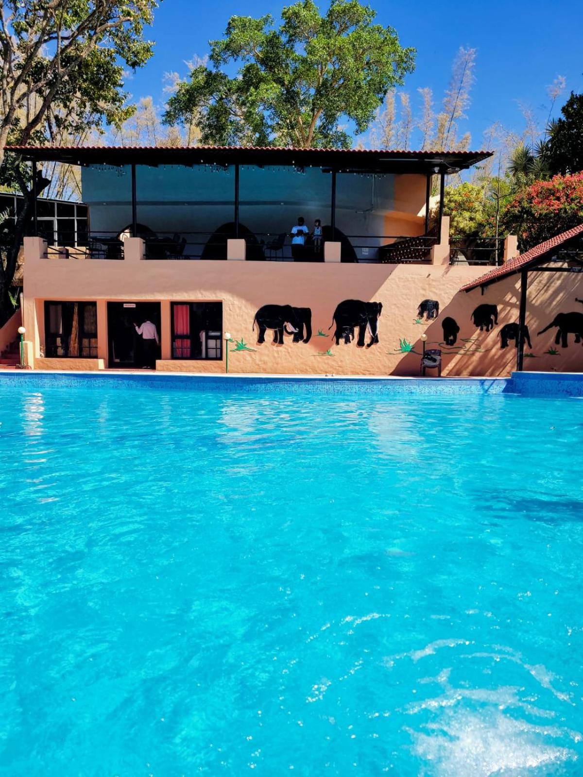 The Country Club Wildlife Resorts บันดีปูร์ ภายนอก รูปภาพ